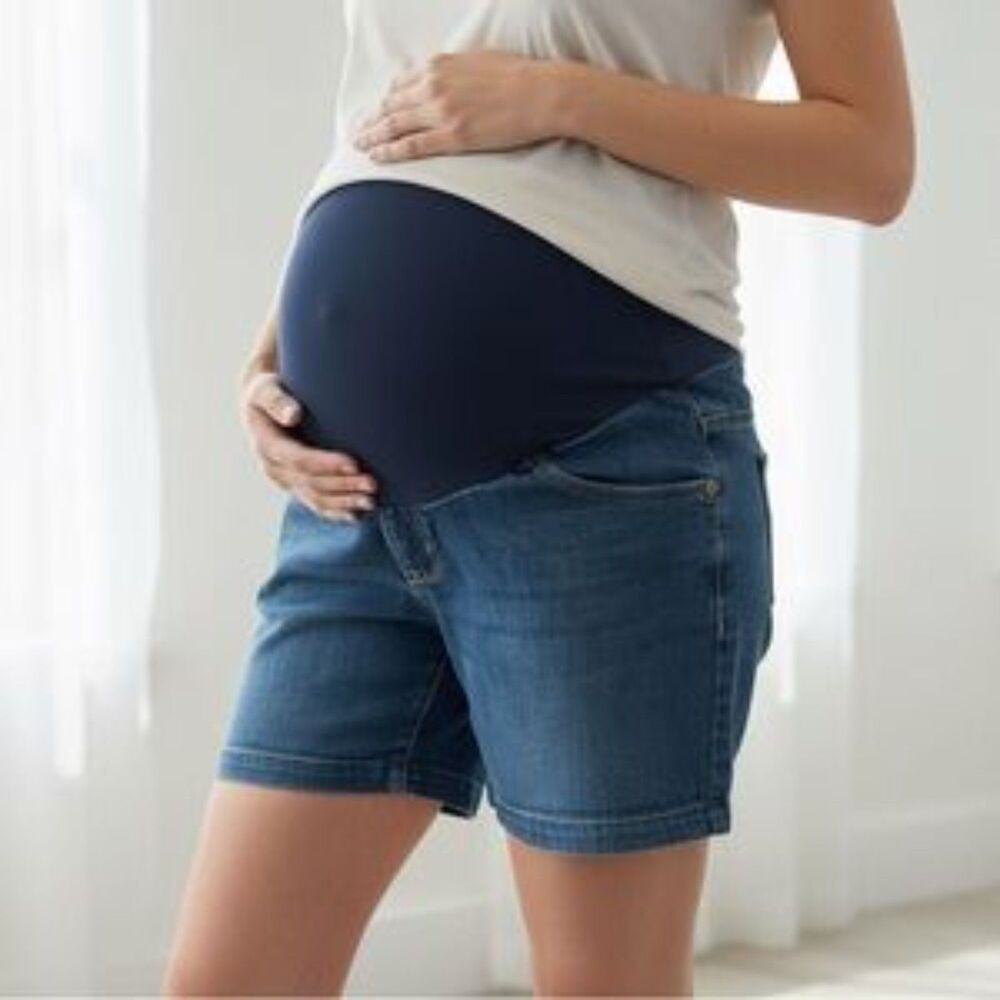 Indigo Blue by Destination Maternity Secret Fit Belly Over Belly Denim Shorts XS